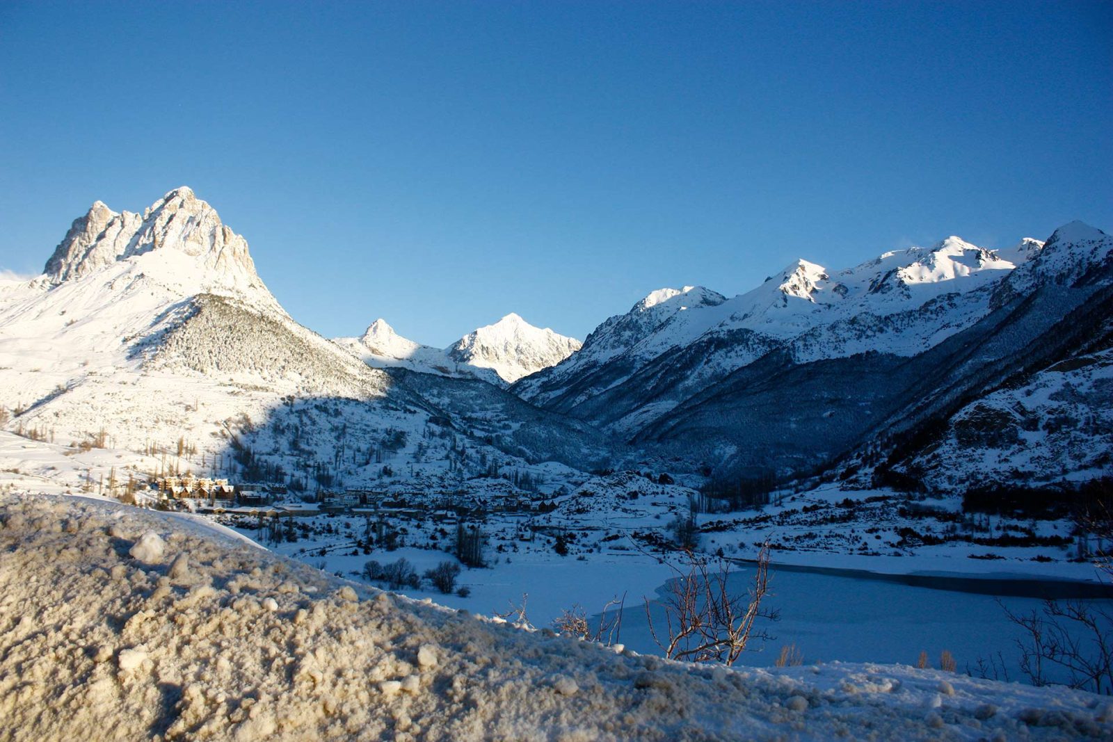 Home Pyrénées